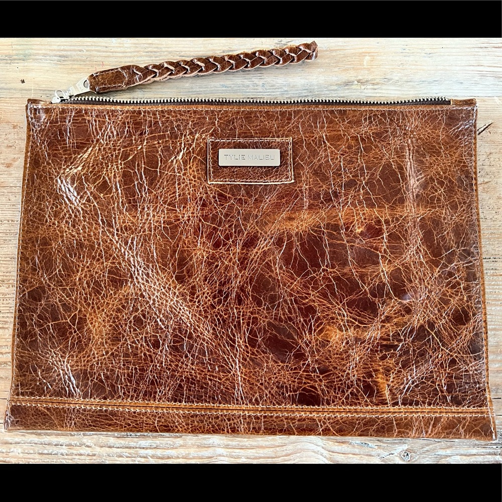 Tylie Malibu Leather Boho Clutch/Wristlet